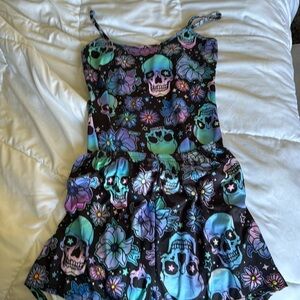 Colorful, pajama set, size medium, women, skulls, brand new never worn